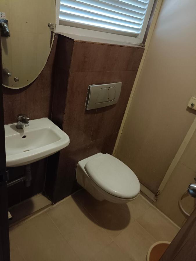 Hotel A P 코임바토르 외부 사진